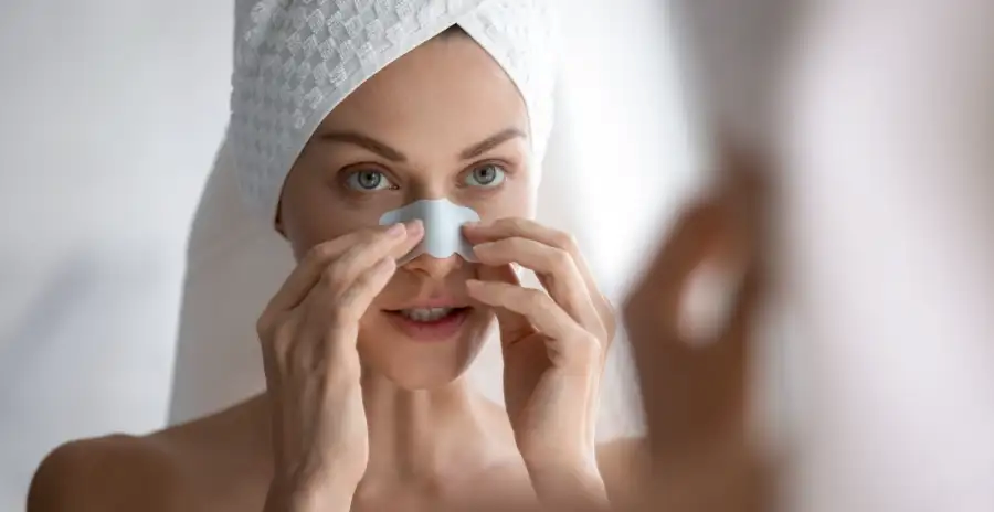 What causes acne? And how to treat it.